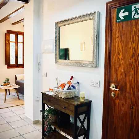 Dramaturgo Faust Hernandez Prime Βαλένθια